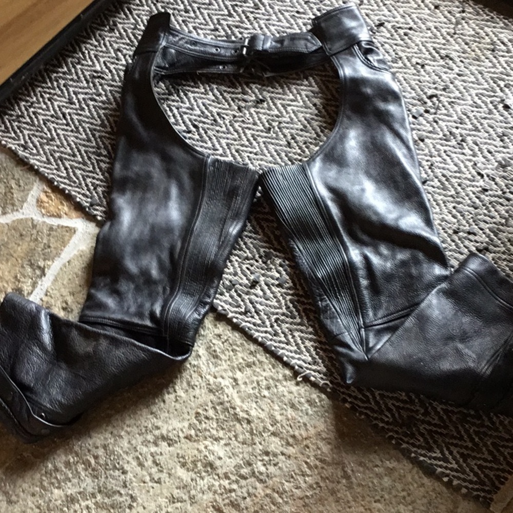 Unik Ultra Cool Black Leather Moto Chaps size L